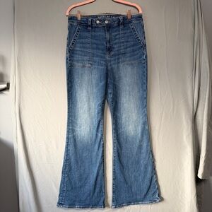 American Eagle Womens Super Hi Rise Flare Jeans Size 12 Stretch Hippie Boho